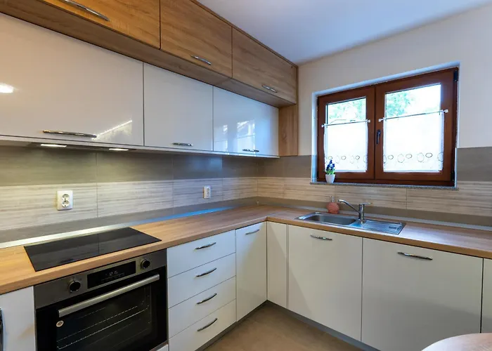 Сasa de vacaciones Romantic Stone House With A Pool *